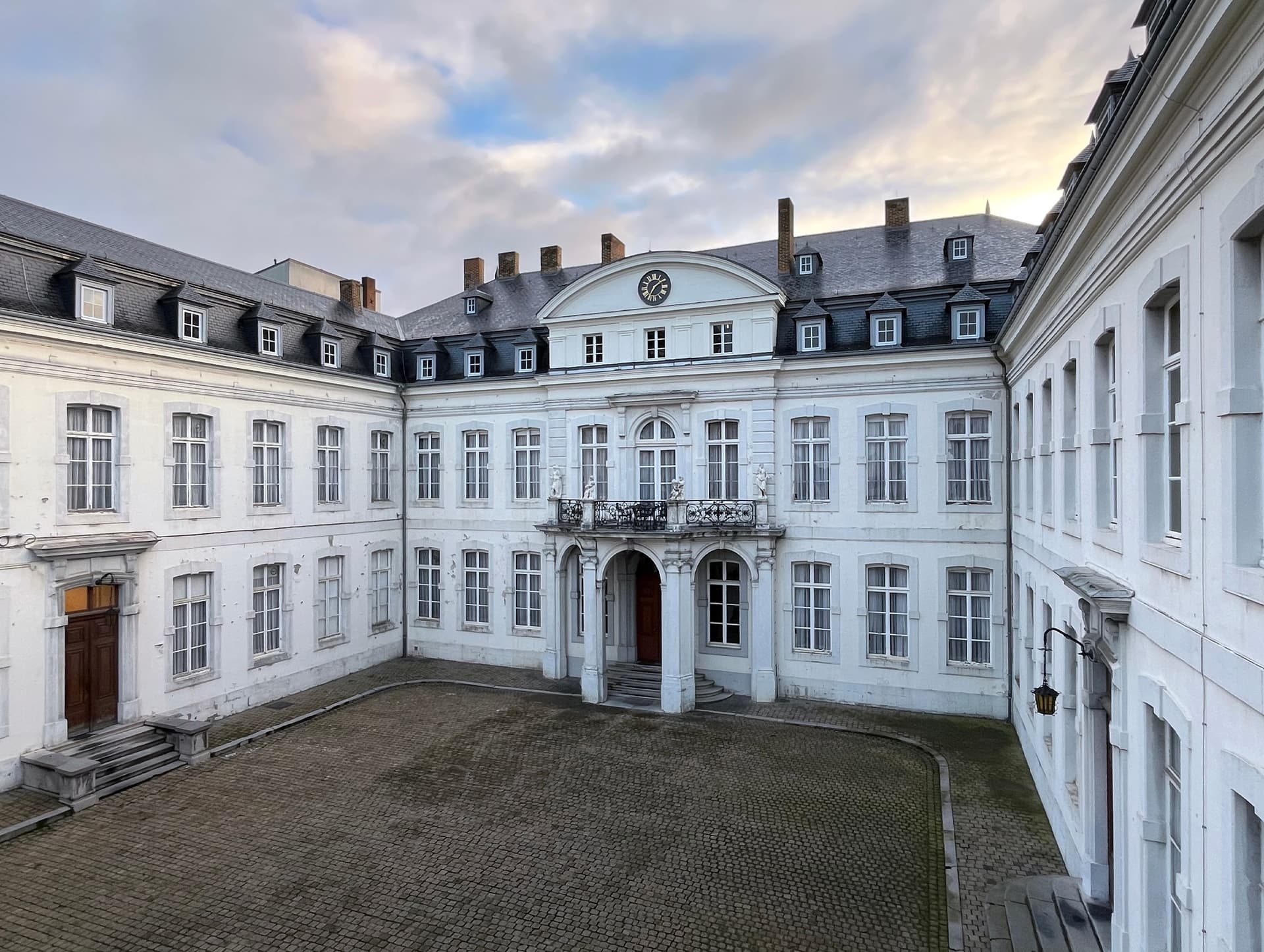 Palais provincial de Namur