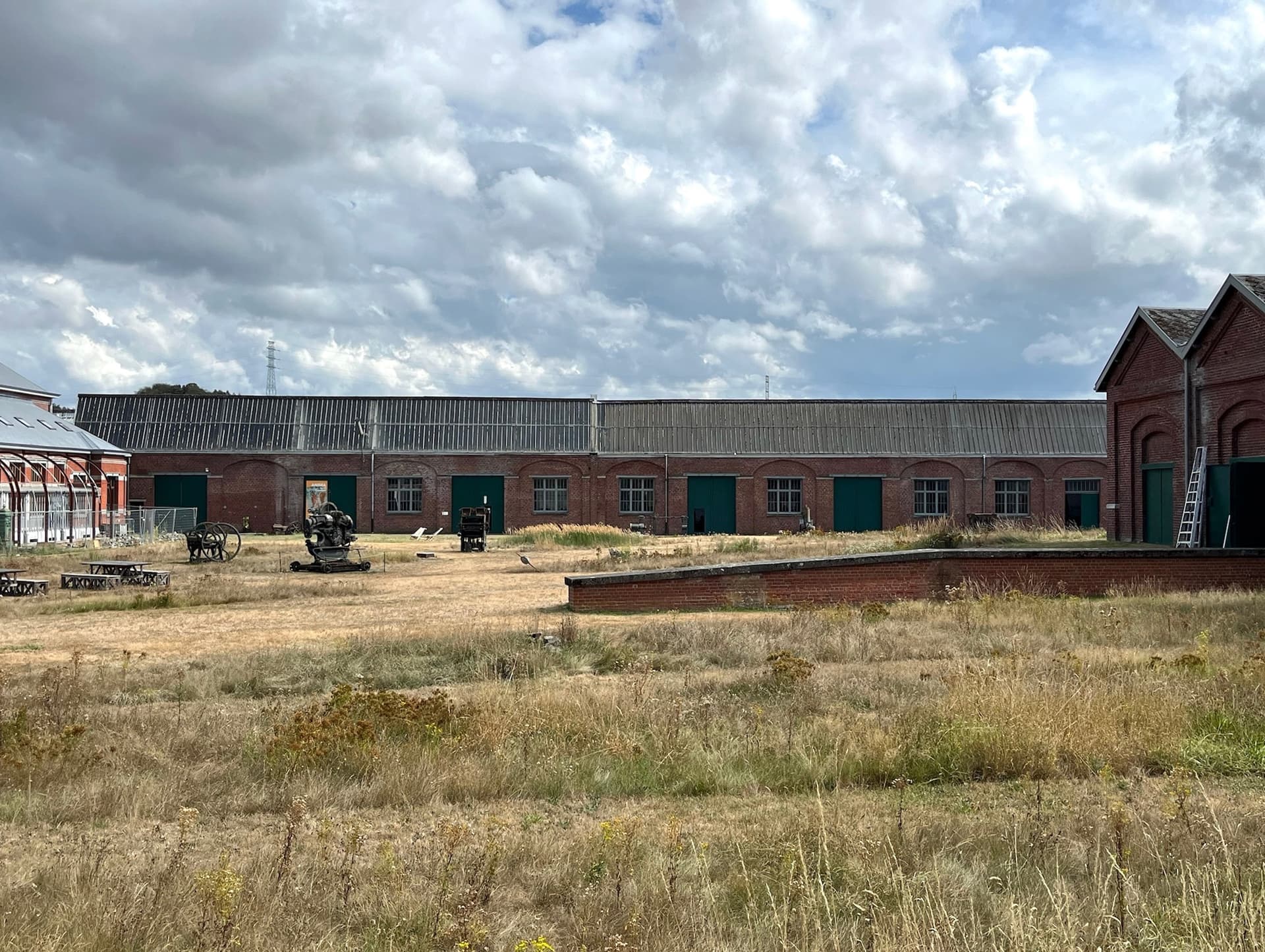 Site minier du Bois-du-Luc à La Louvière - les ateliers 